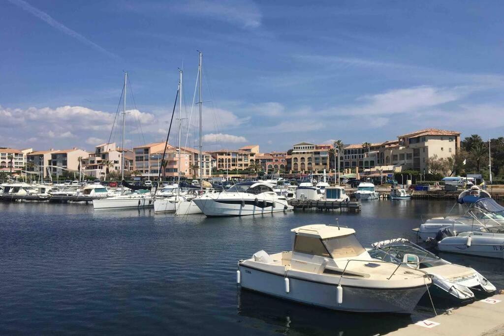Appartement T2 Avec Piscine A 100 M De La Plage Six-Fours-les-Plages Luaran gambar