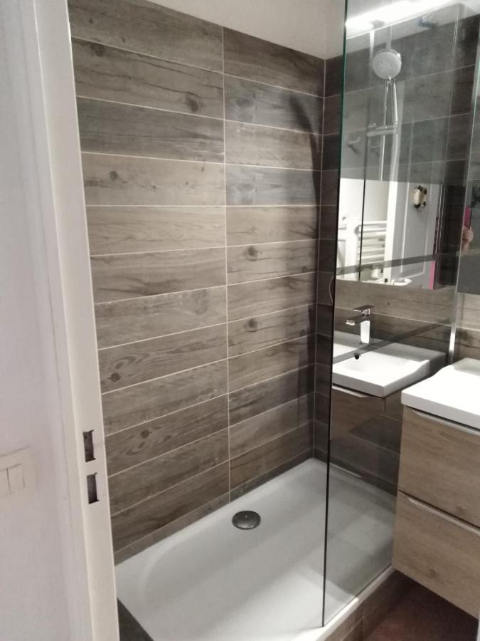 Appartement T2 Avec Piscine A 100 M De La Plage Six-Fours-les-Plages Luaran gambar