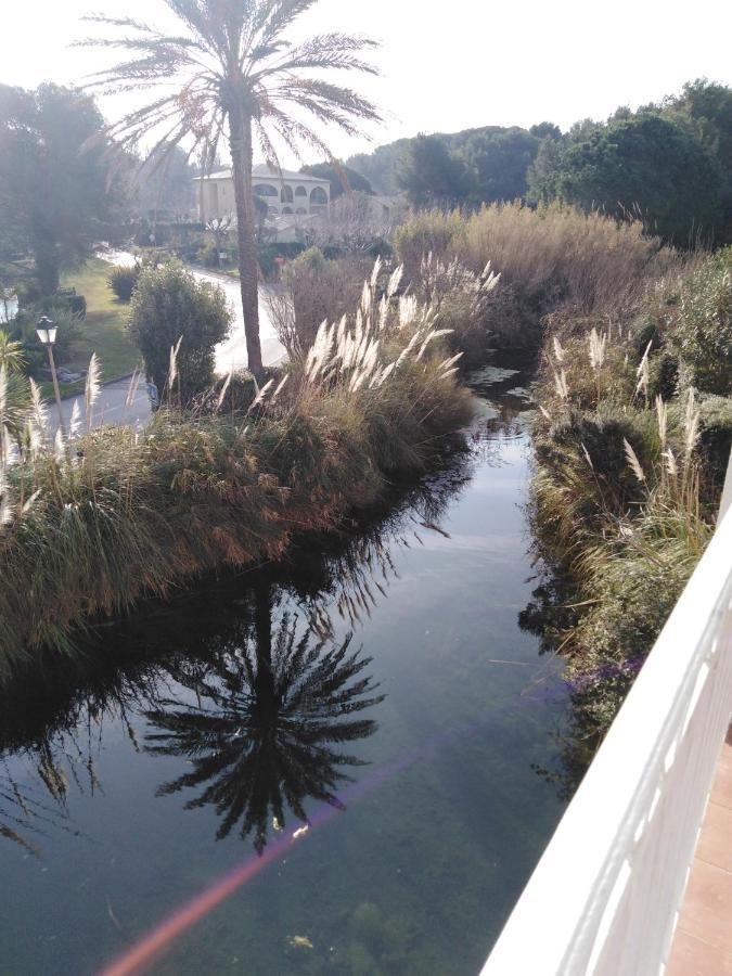 Appartement T2 Avec Piscine A 100 M De La Plage Six-Fours-les-Plages Luaran gambar