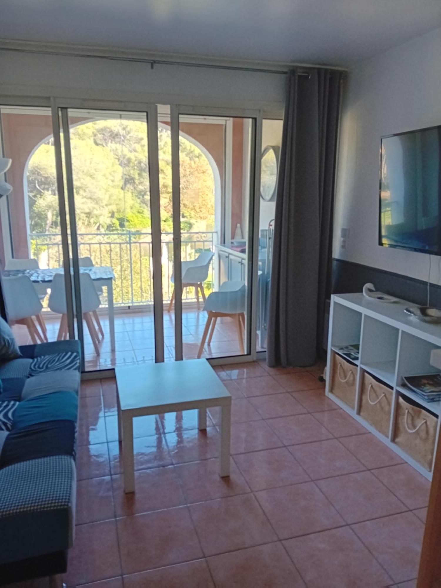 Appartement T2 Avec Piscine A 100 M De La Plage Six-Fours-les-Plages Luaran gambar